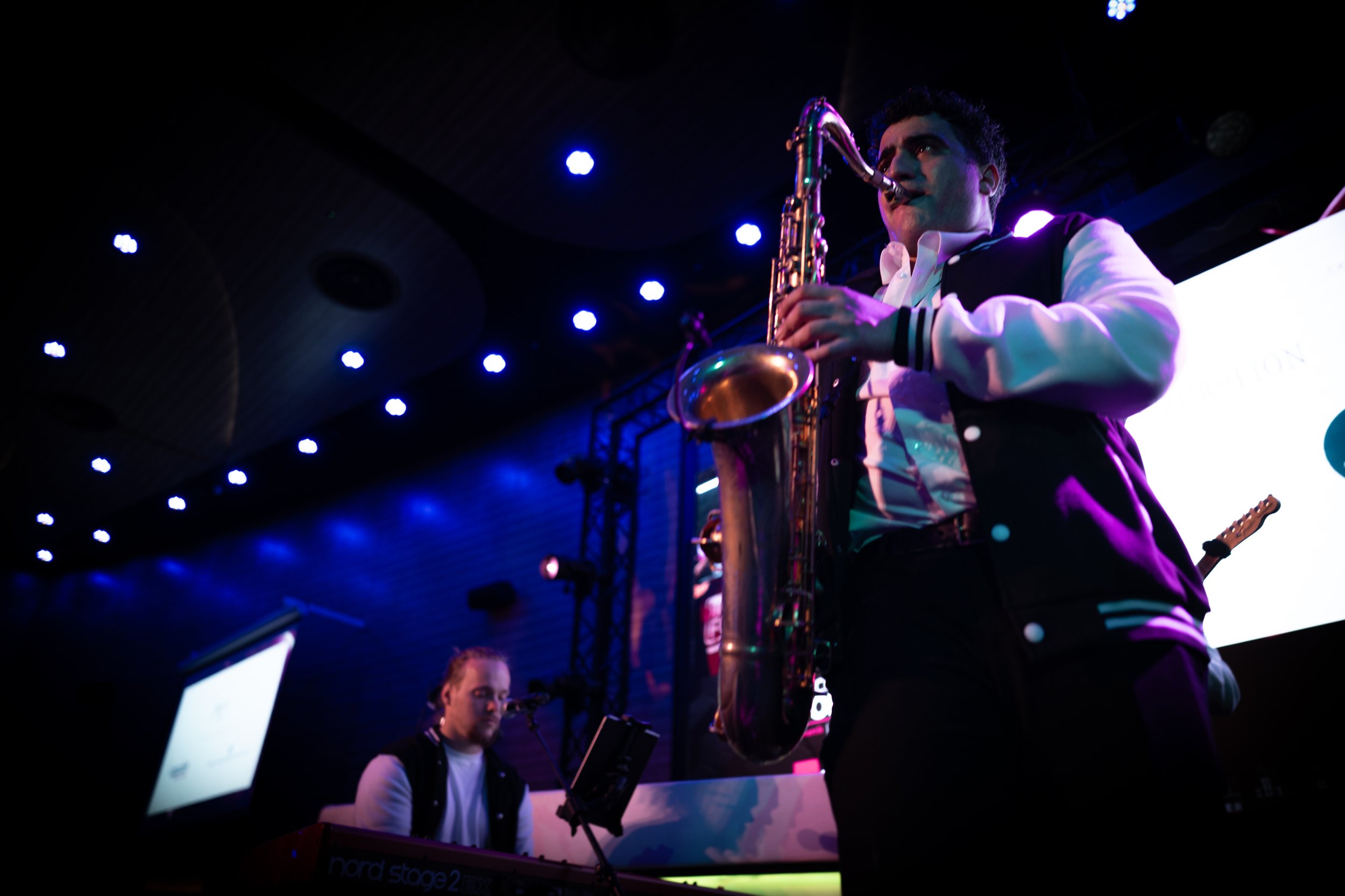 Benga Band live concert